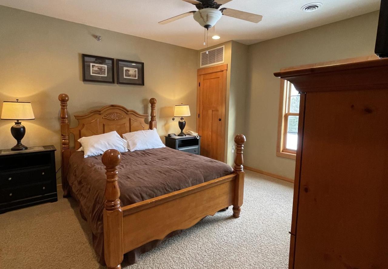 Northernaire Resort Three Lakes Extérieur photo